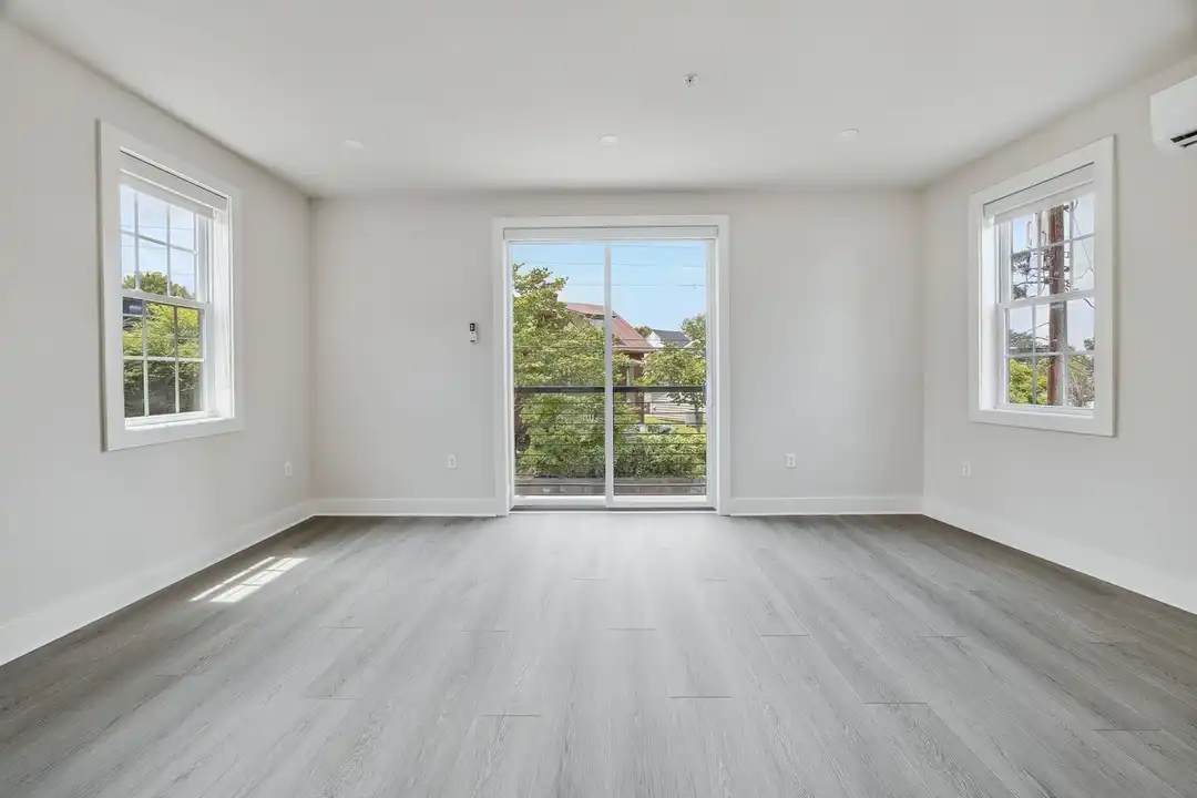 930 Monticello Rd unit 930-Unit 304 - More
