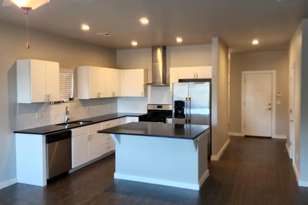 House in Edmond - View 3