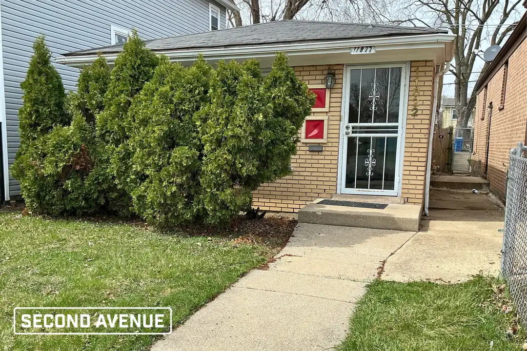 11822 S Watkins Ave – photo 1