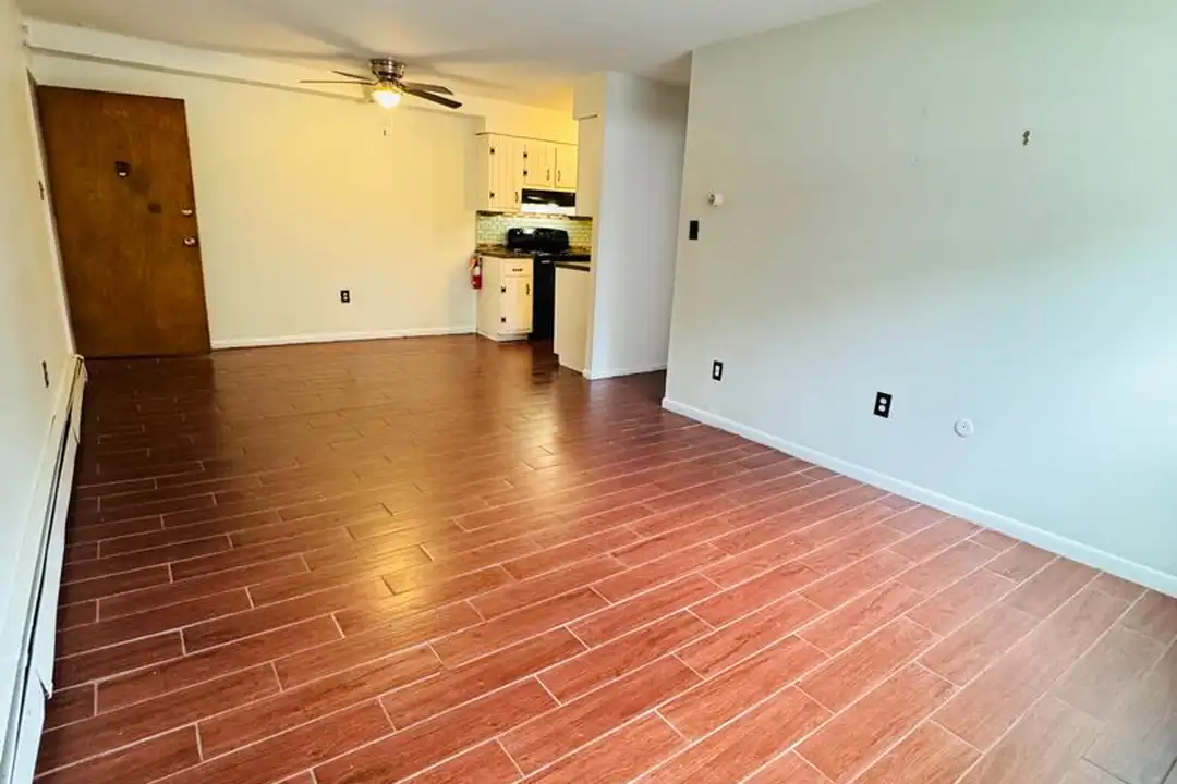 119 Bridge St unit 107 - View 6