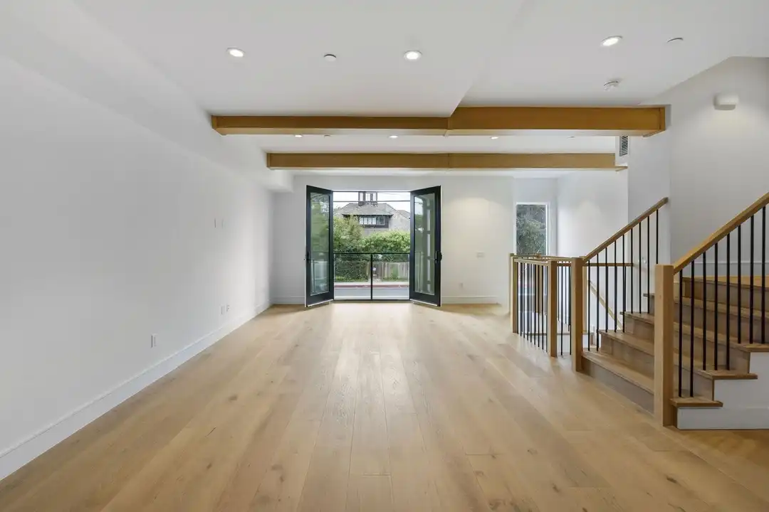 20462 Santa Ana Ave - View 6