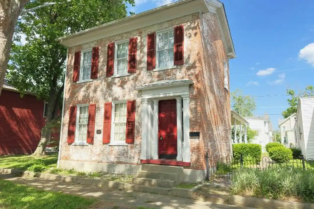 119 S 3rd St – photo 1