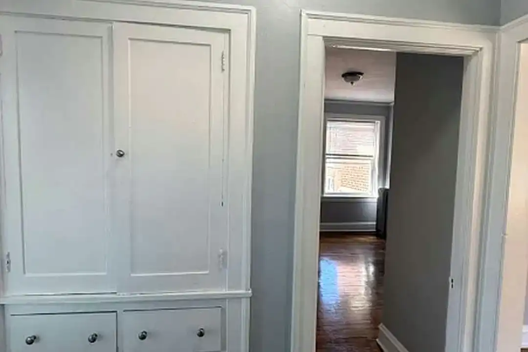 7523 S Coles – photo 1