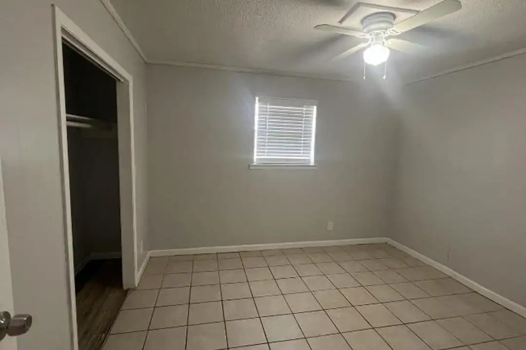 442 LaFayette Rd - Rocky Face, GA | Rent.