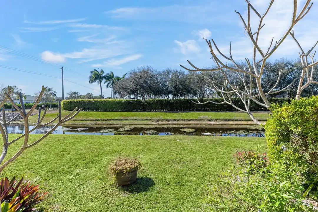 13868 York Ct - View 4