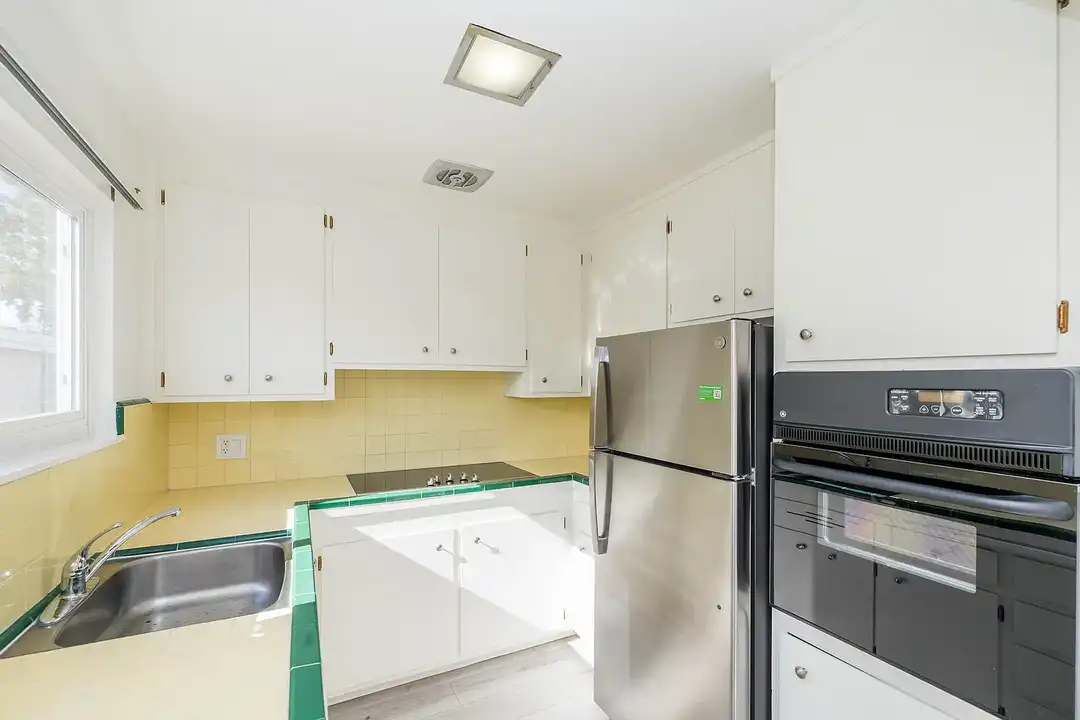 276 Adams - View 3