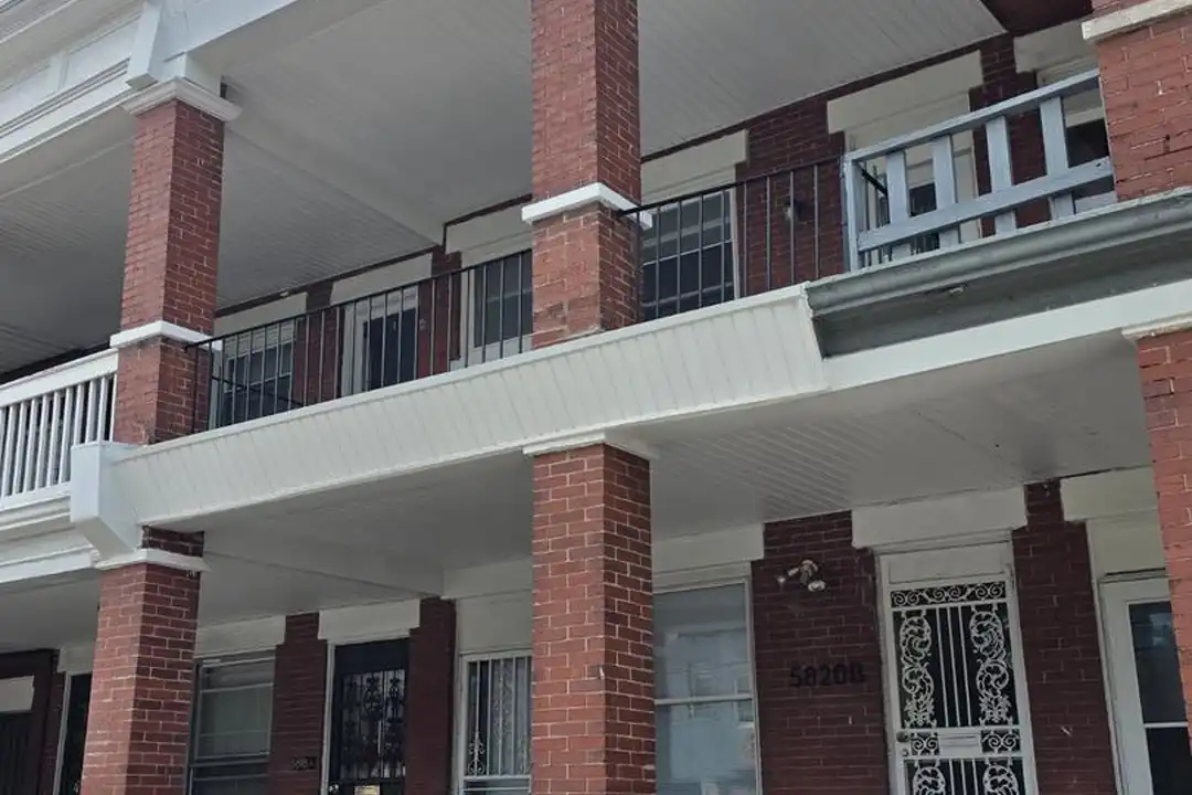 5820 Lansdowne Ave - View 2