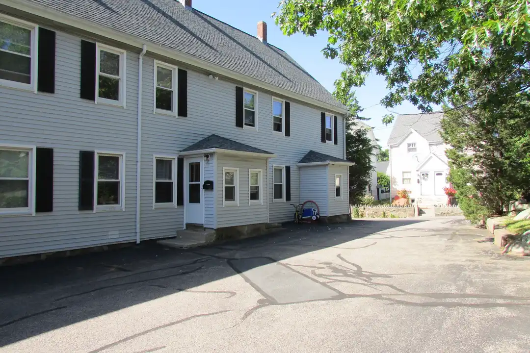 21 Greystone St unit 21 – photo 1