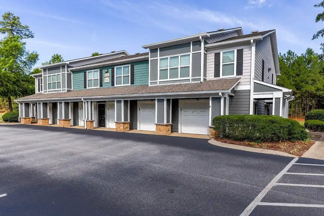 Parc at Flowing Wells Apartment Homes – photo 1