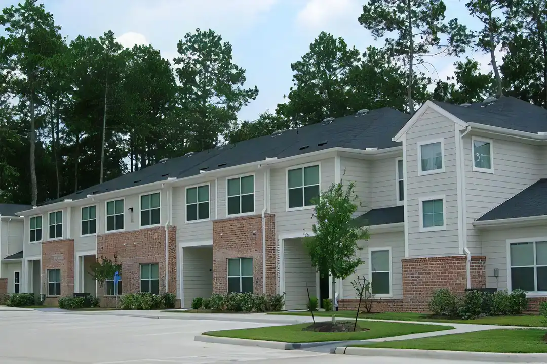 24011 Richards Rd unit 108 - View 5