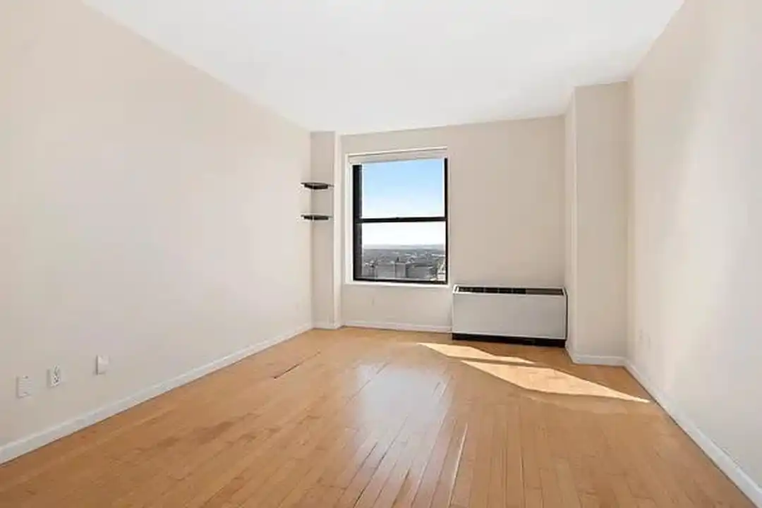 Apartment in New York, Whitehall, Manhattan - View 3