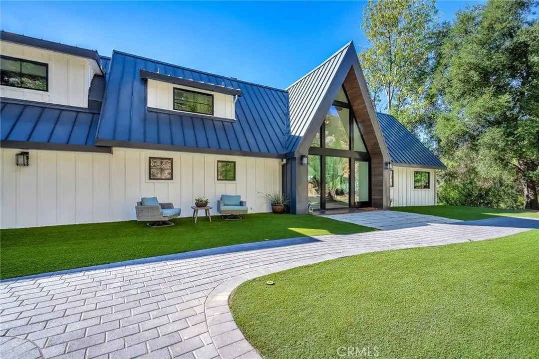 24301 Sylvan Glen Rd - View 5