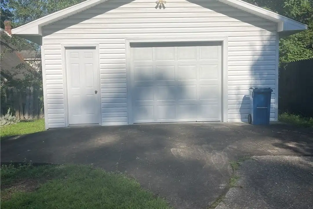 1651 Baysden Ct - View 3