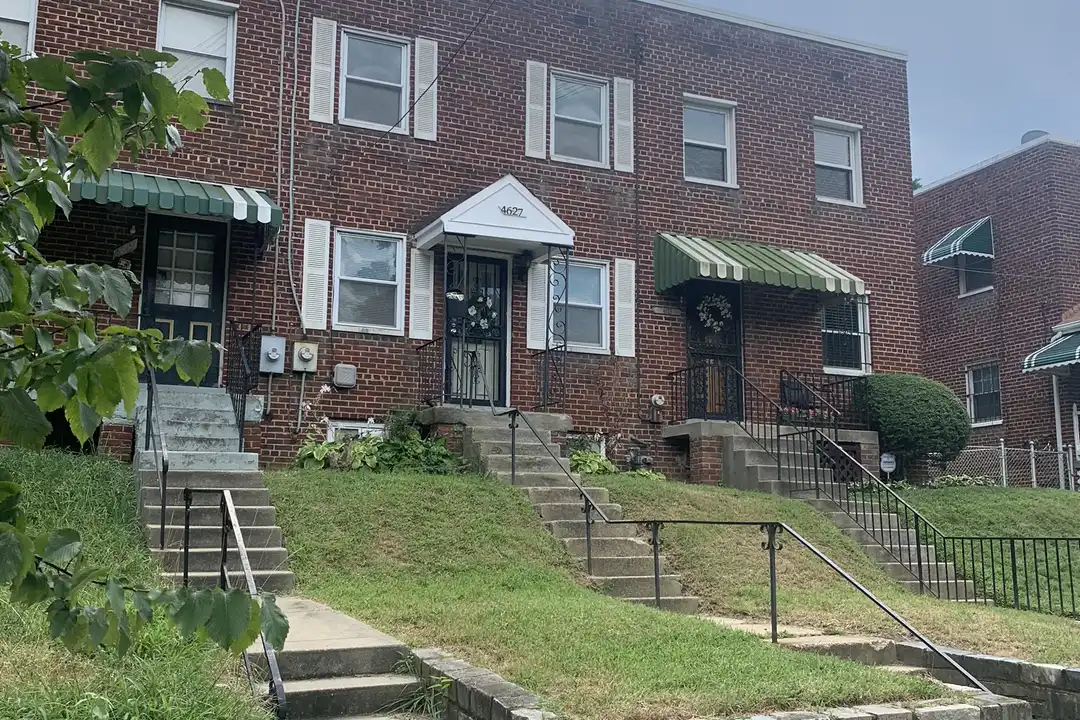 4627 East Capitol St SE – photo 1