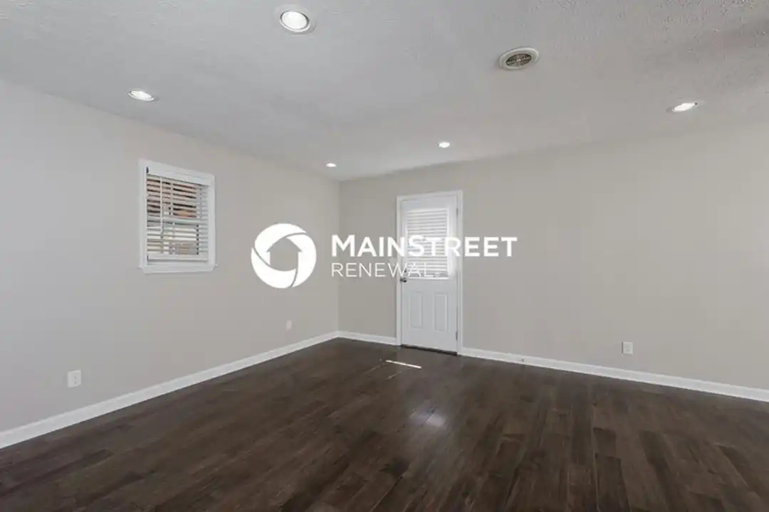 5411 Laureltree Pl – pohled 6