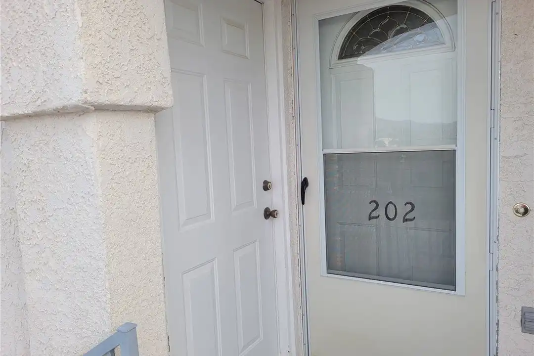 3423 McCormick Blvd #202 - View 2