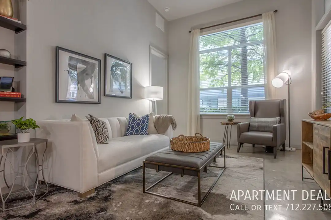Apartment in Houston, Highland Village, Greenway - More