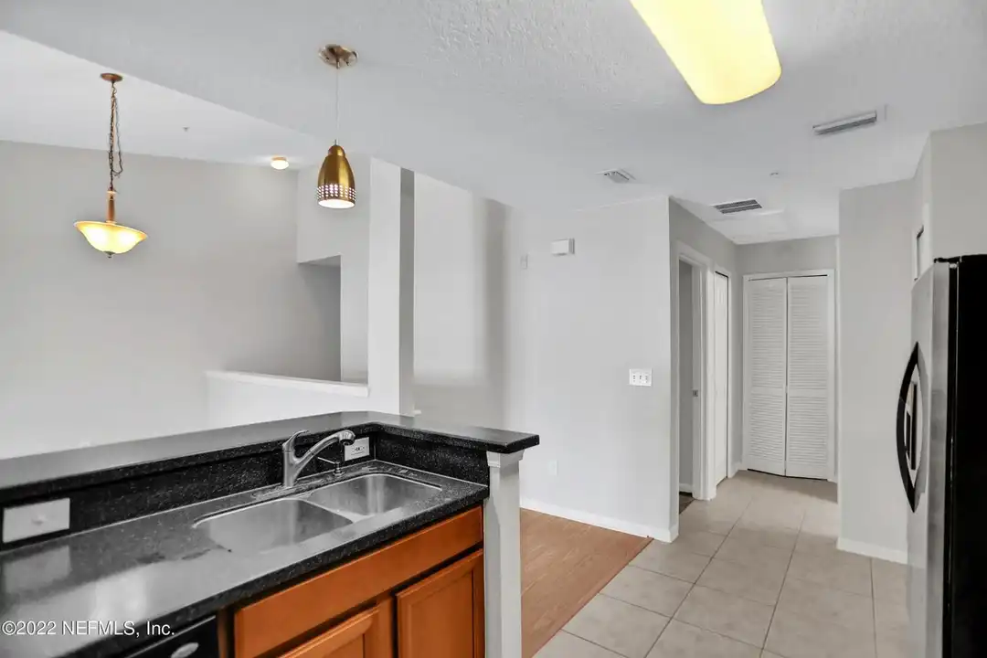 7051 Deer Lodge Cir unit 1 - View 6