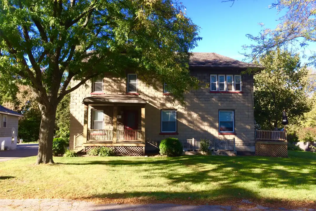 516 State Ave unit D – photo 1 of 17