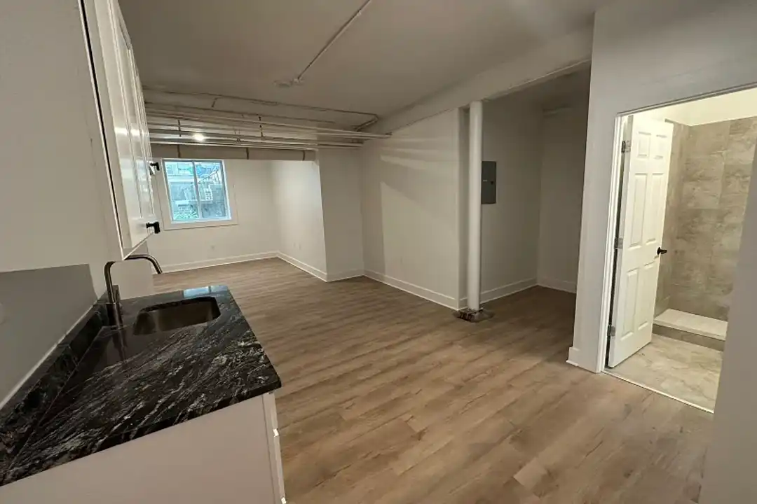 14148 Superior Rd, Cleveland Heights – photo 1