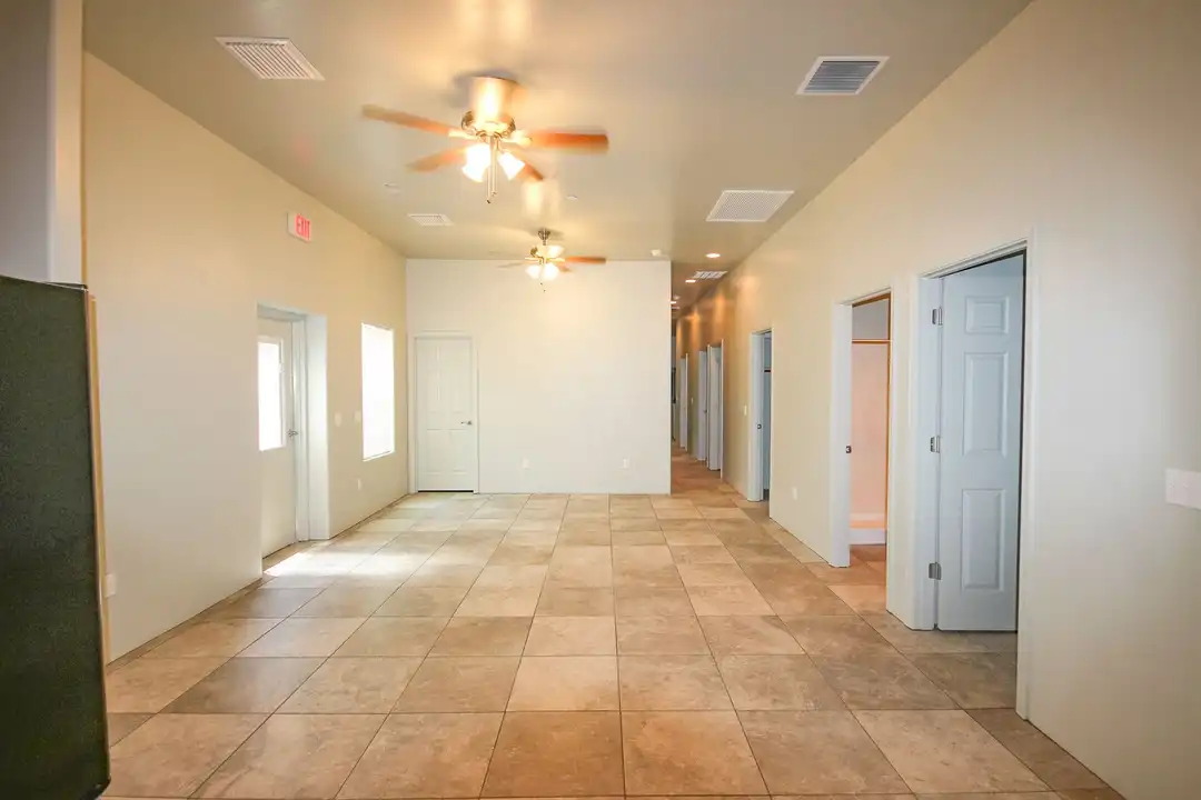 1724 N 1st Ave - View 6
