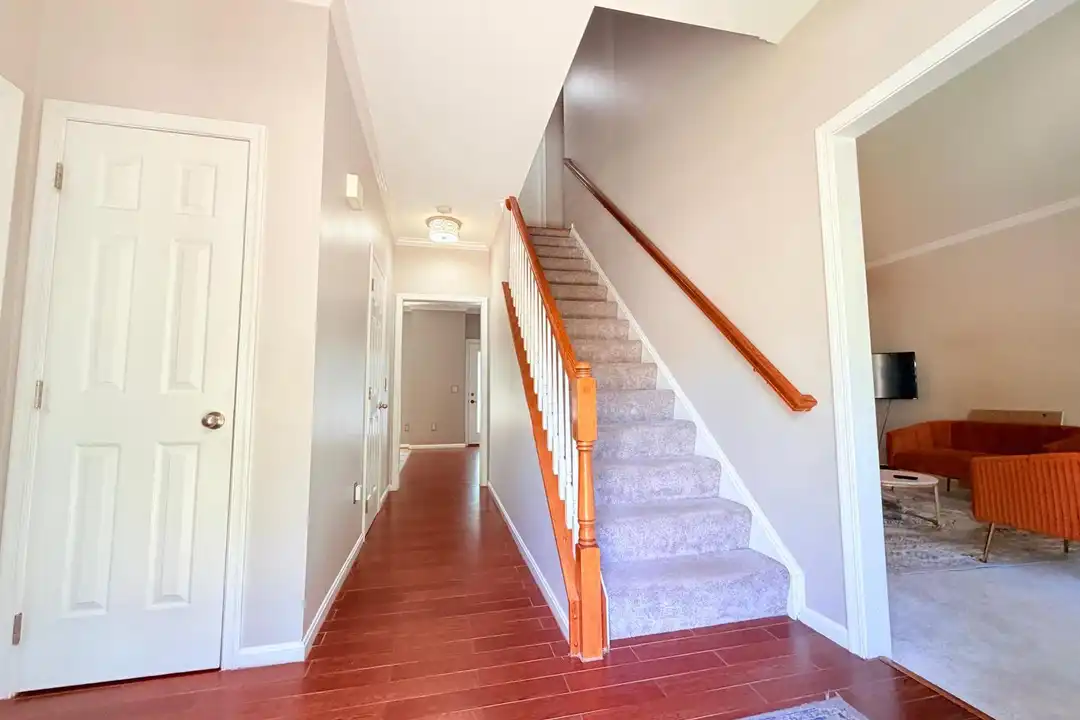11610 Seneca Forest Cir - View 4