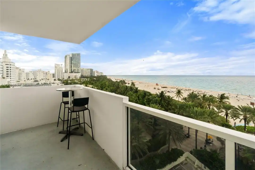 100 Lincoln Rd #847 - View 2