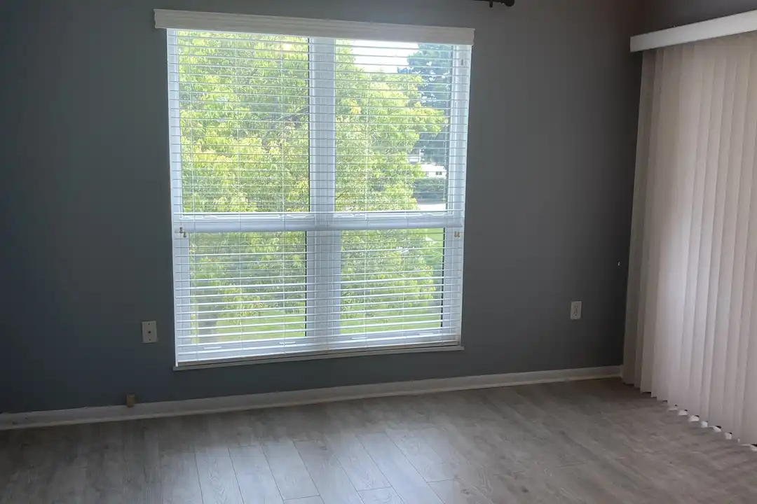 610 Windrush Bay Dr unit 226 - View 6
