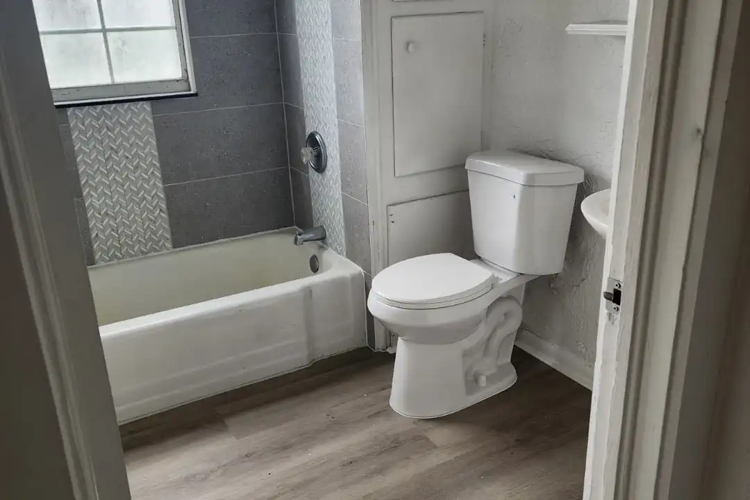 Apartment in Melbourne - More