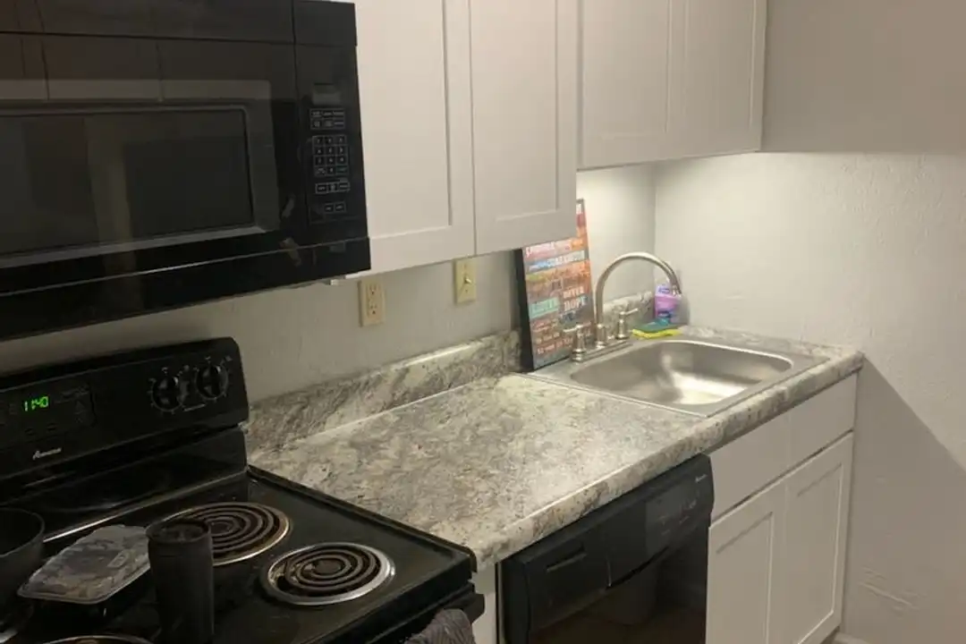 8884 Royal Manor Dr unit 101 – photo 1 of 11