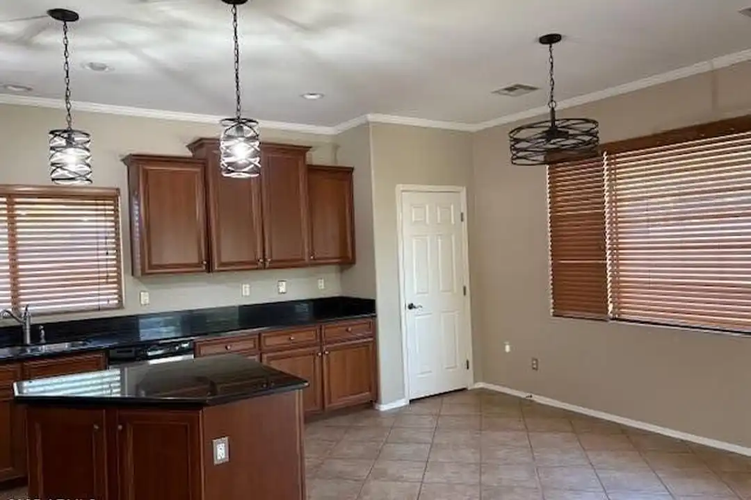 18650 E Swan Dr - View 4