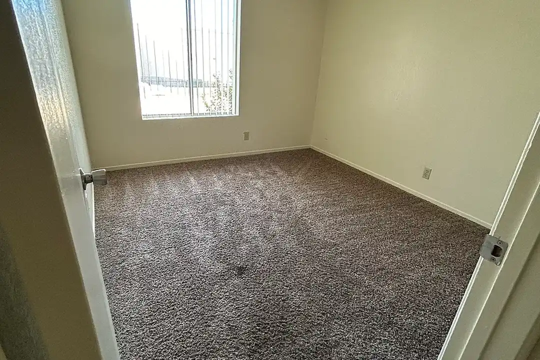 Park Place Apartments – photo 1