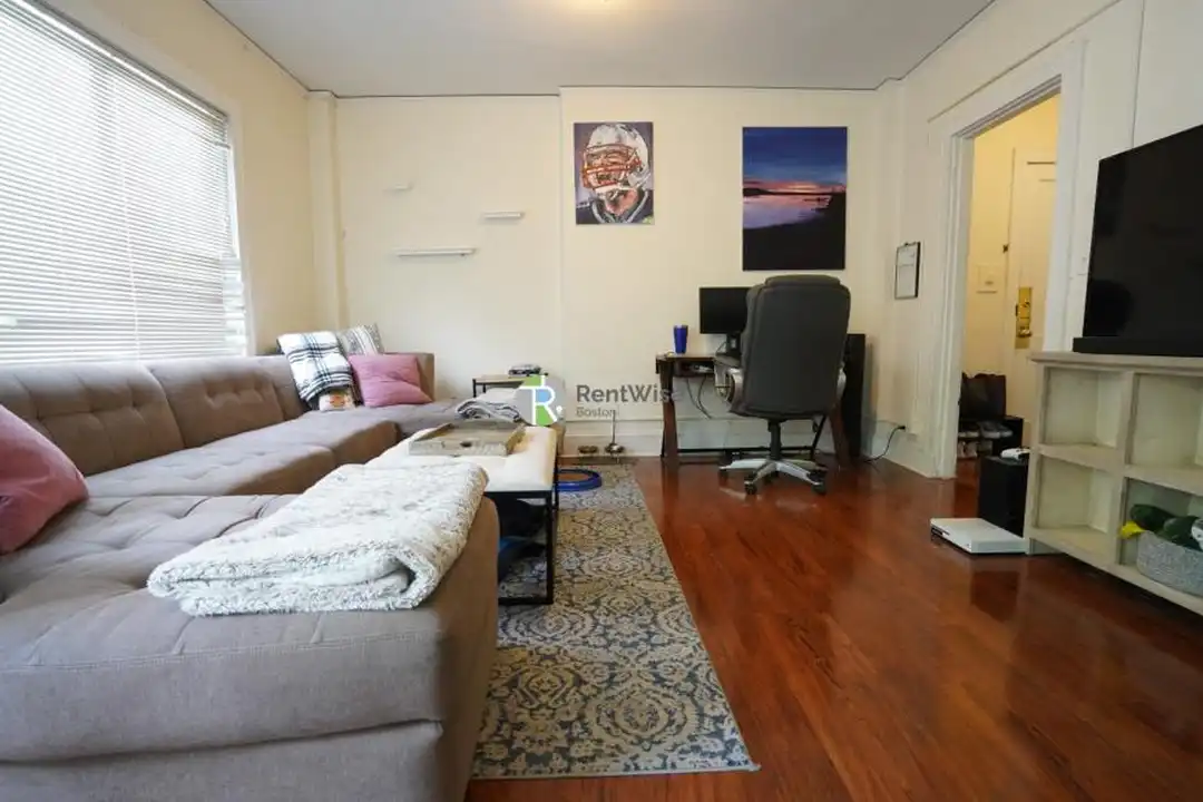 230 Walnut St - View 3