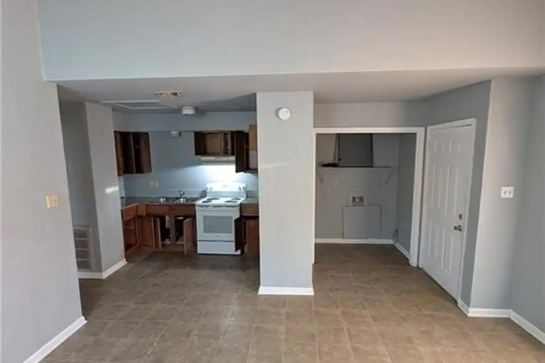 4123 Old Hearne Rd – photo 1