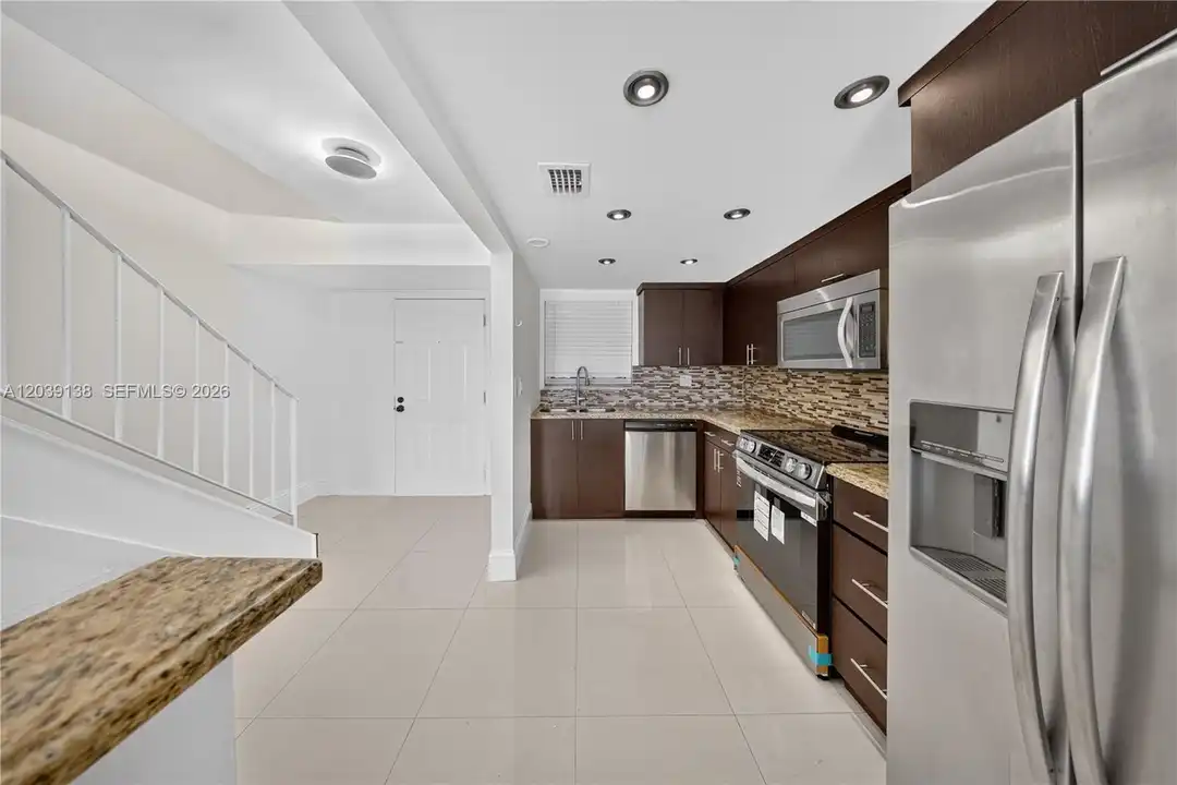 9351 Fontainebleau Blvd unit B415 - View 3
