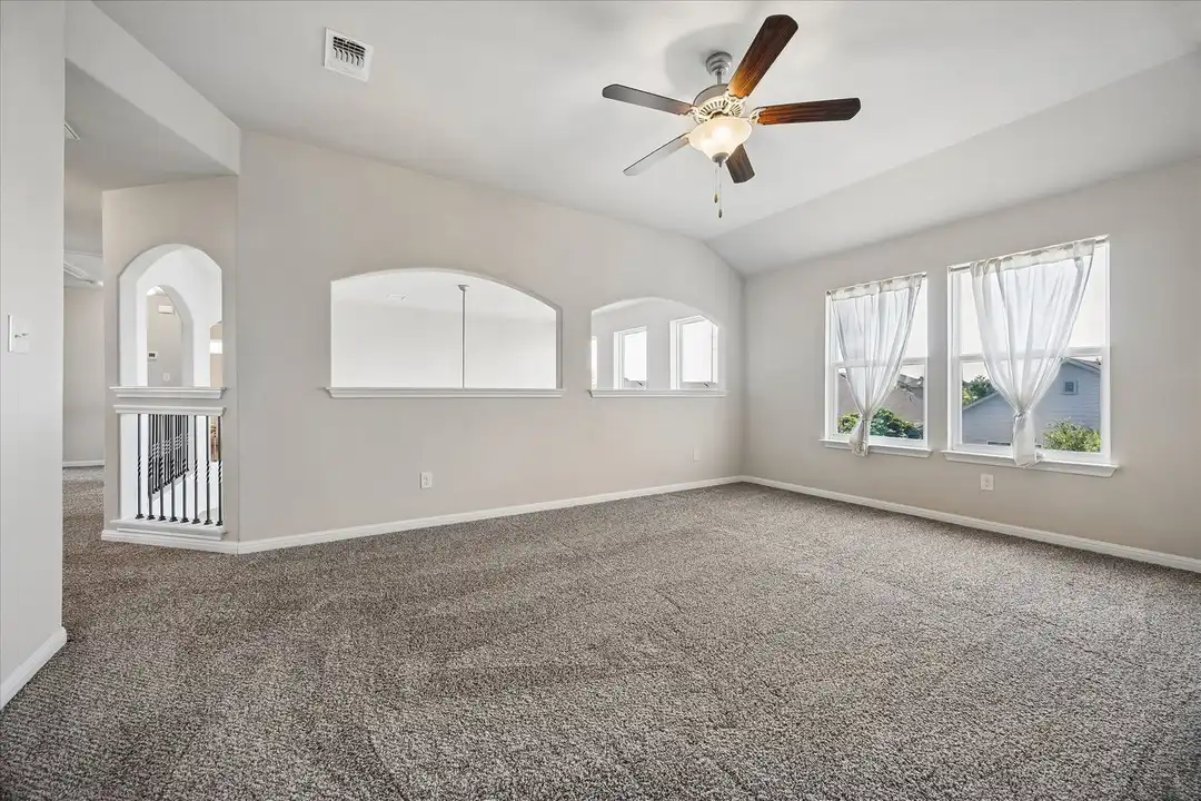 5636 Sacco St - More