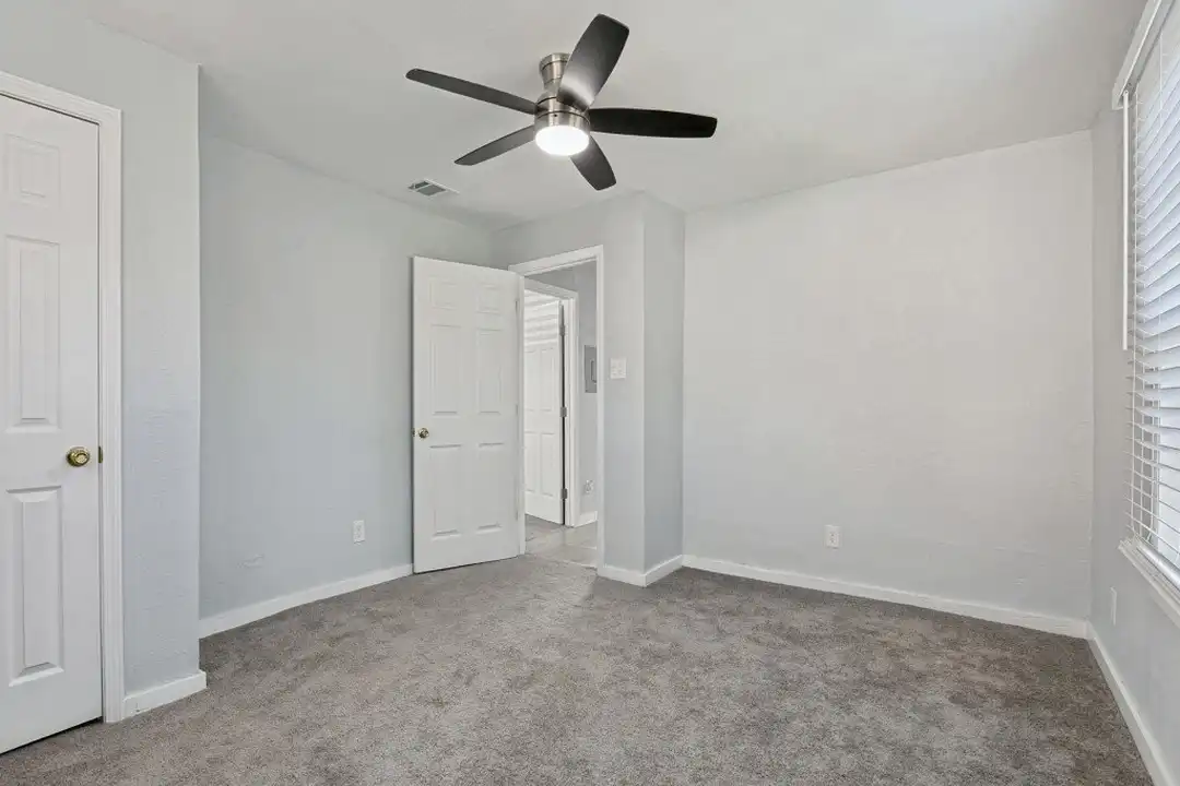 House in San Antonio - More