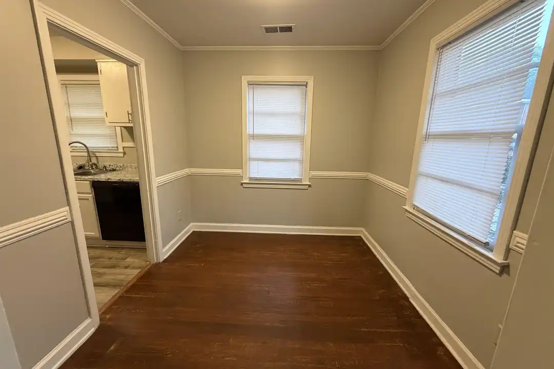 House in Memphis - View 4