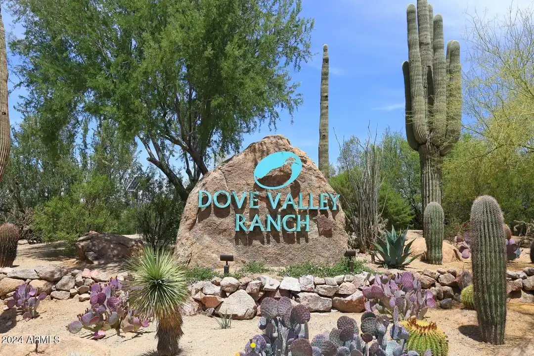 Apartment in Cave Creek - View 2