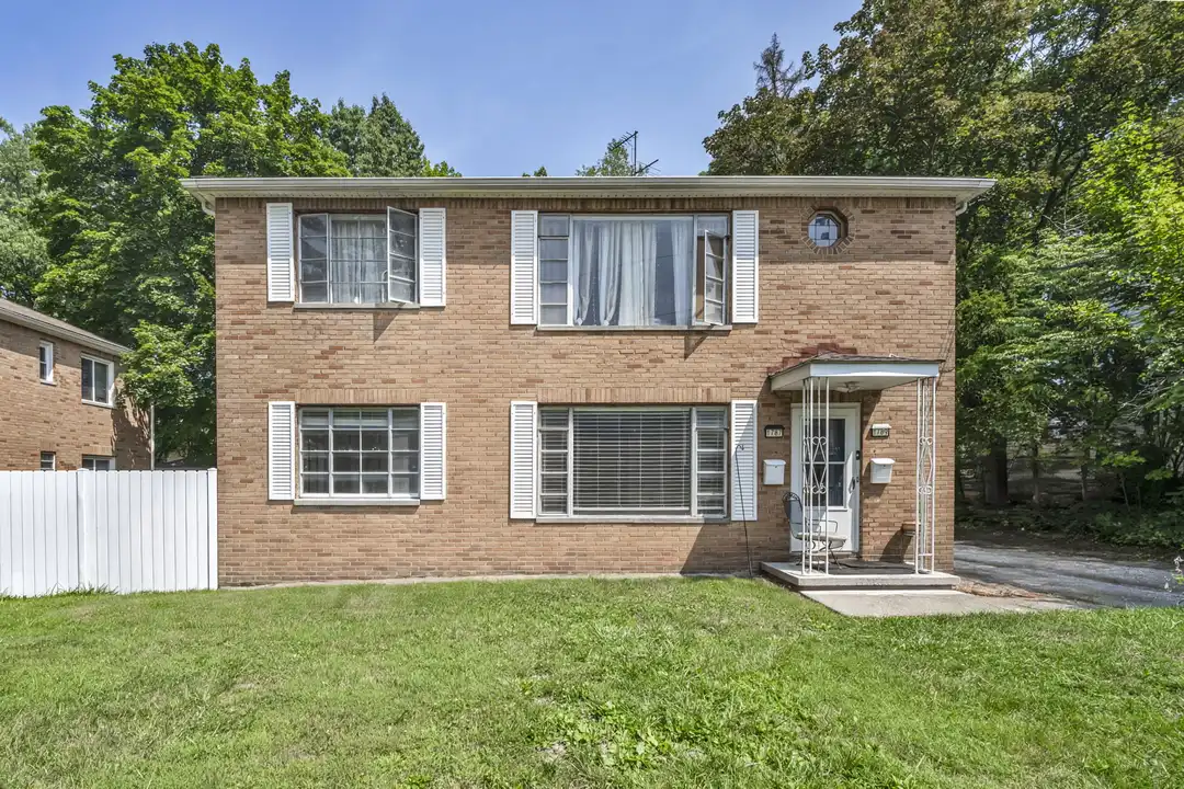 1787 Tanglewood Dr – photo 1