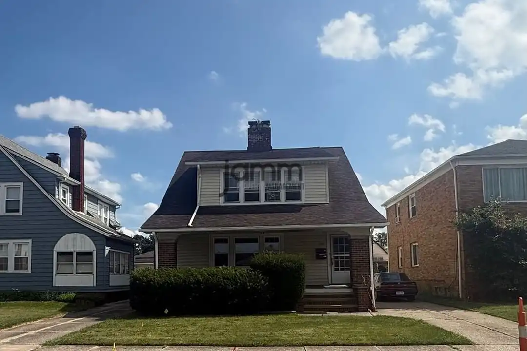 3435 Brookview Blvd unit LOWER – photo 1