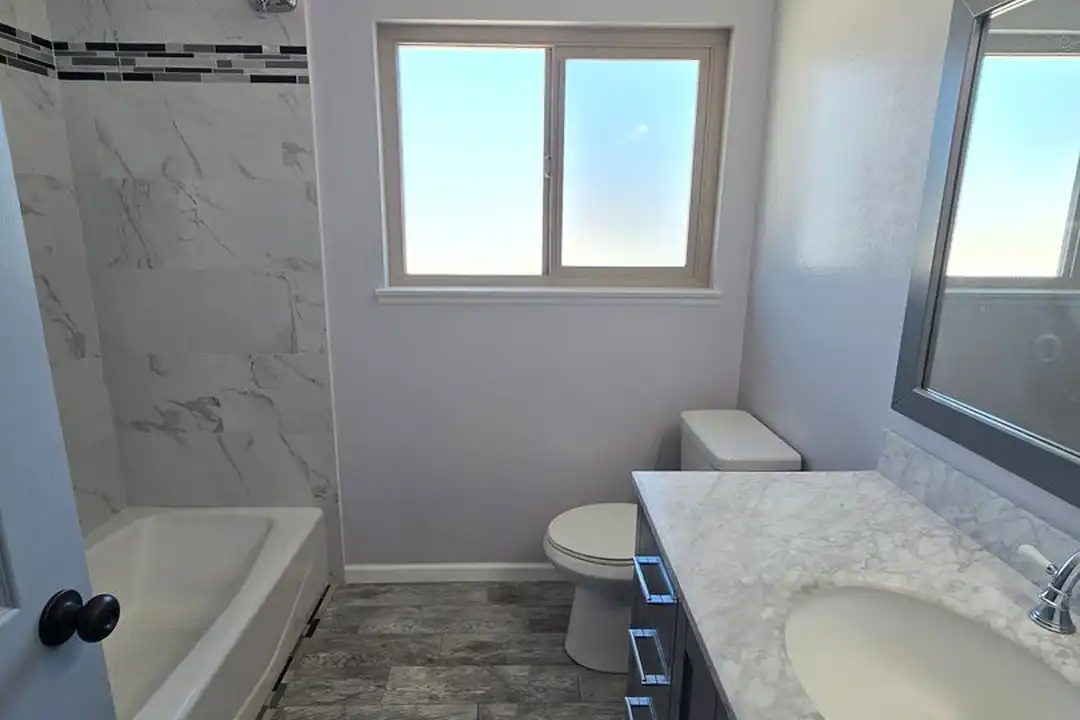 539 Sydnor Ave - More