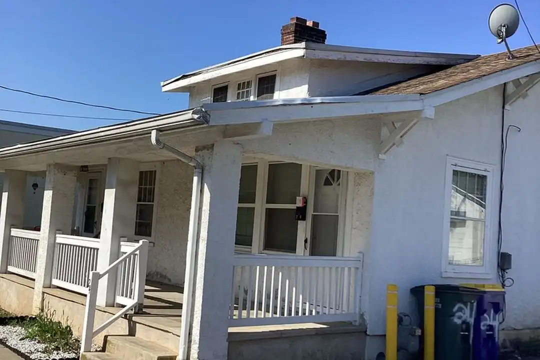 24 N Diamond St – photo 1