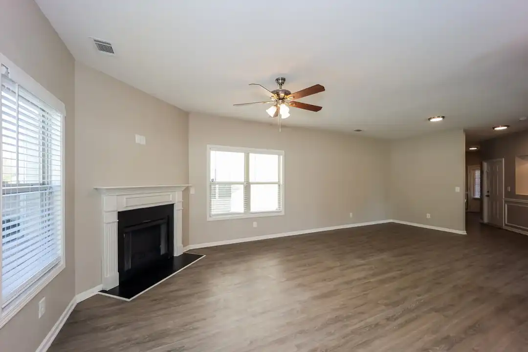 6494 Splitpine Ct - View 4