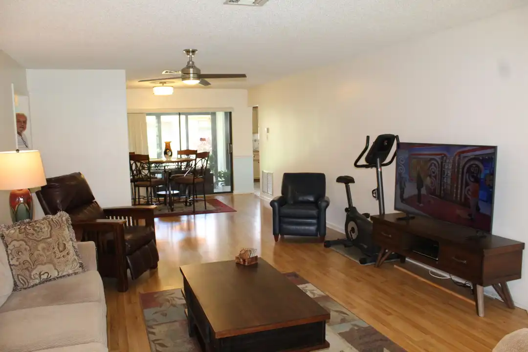 4525 Nutmeg Tree Ln unit A - View 6