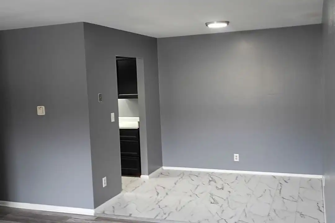 5912 50th Ave unit Station Hills 5904-07 - View 4