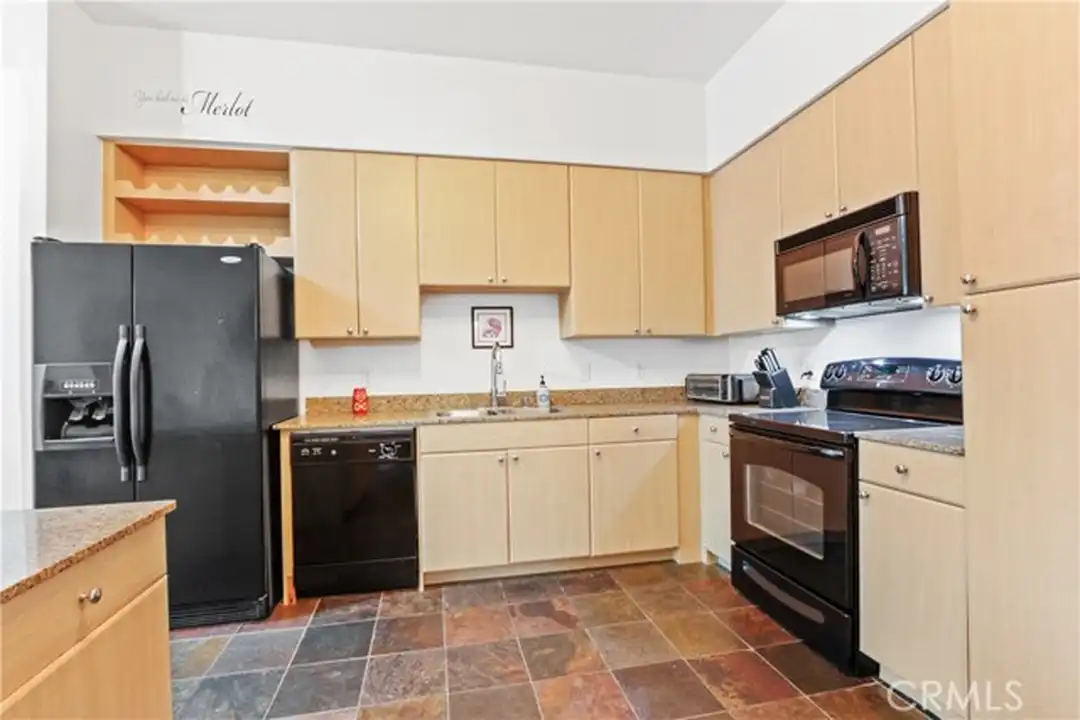 488 E Ocean Blvd unit 507 - View 3