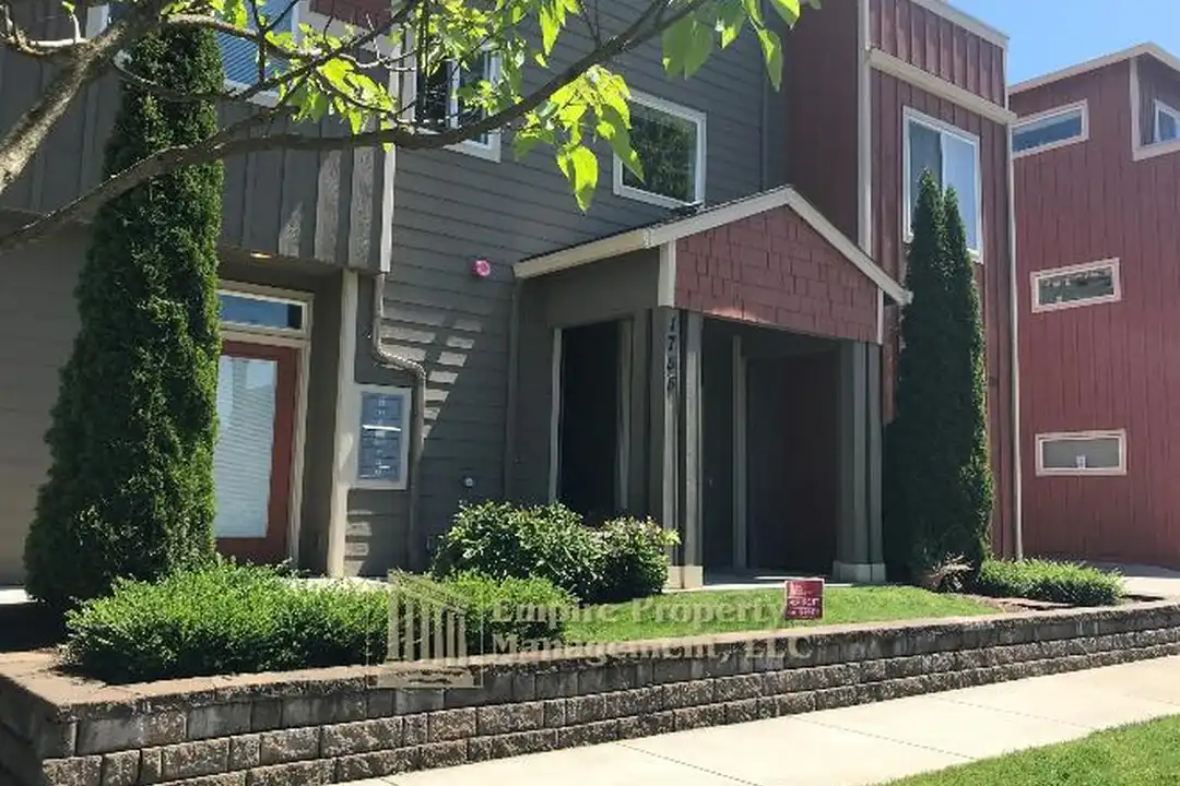 1777 Mill St - View 4