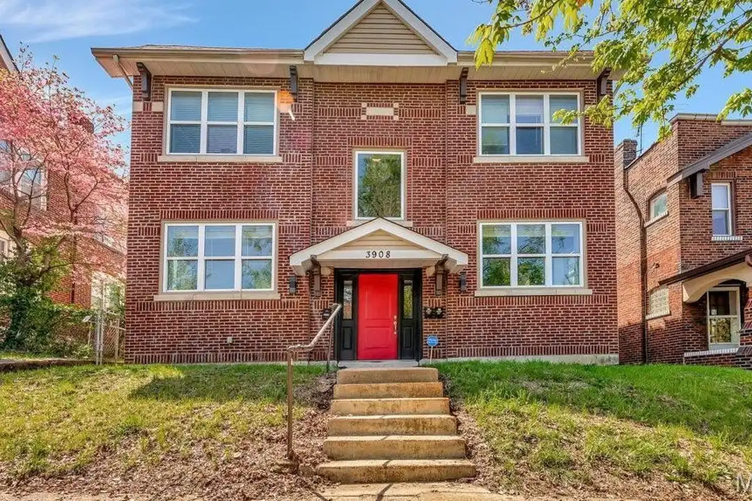 3908 McDonald Ave #1F – photo 1