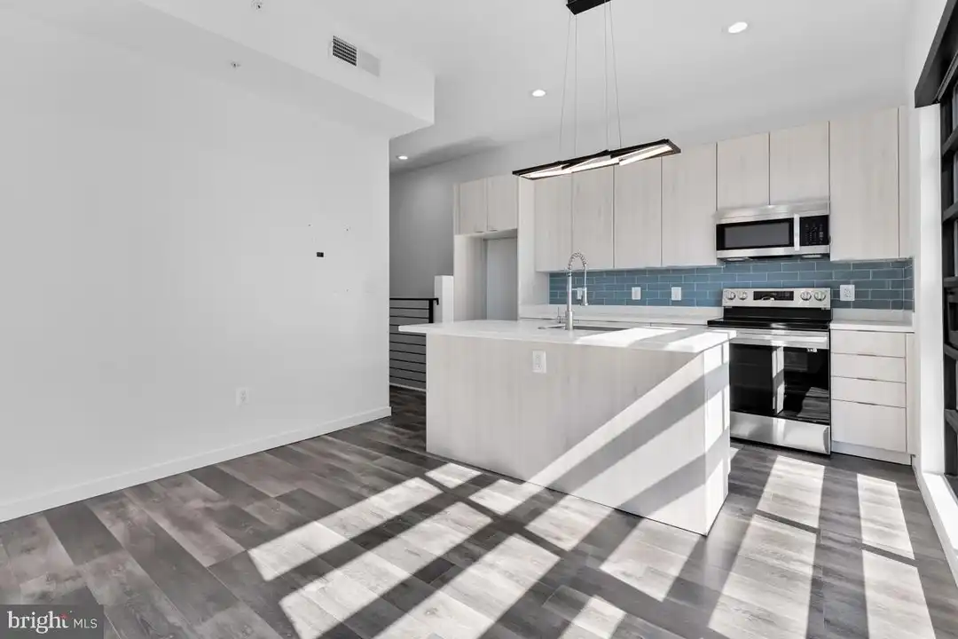 506 H St NE #401 - View 4